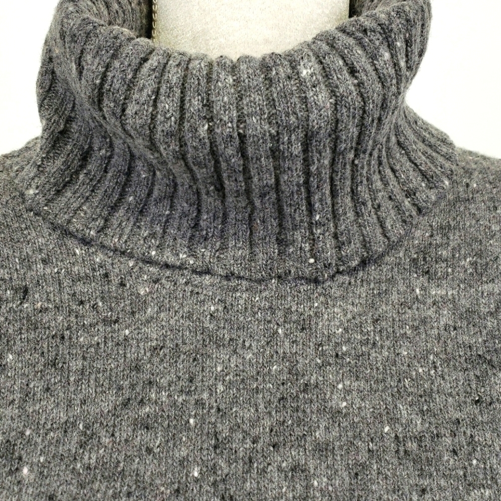 Crystal-Kobe Wool & Acrylic Turtleneck Grey EUC M - Picture 2 of 9